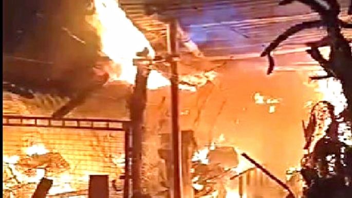 Se incendió una casa en barrio Nicolás Avellaneda