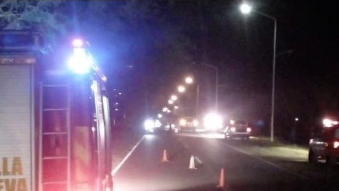 Dos heridos tras un choque entre un auto y una camioneta