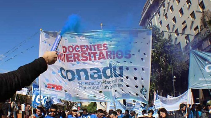 Paro contra el veto a la Ley de Financiamiento