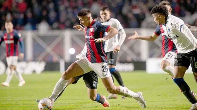 El Santo se lo llevó en el final