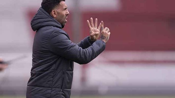 Carlos Tévez pega el portazo en el Rojo