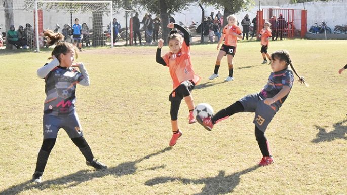 Ganó y se le arrimó