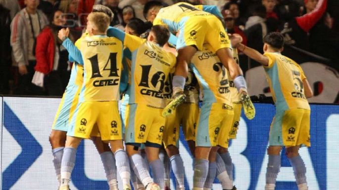 River, eliminado por Temperley en los penales
