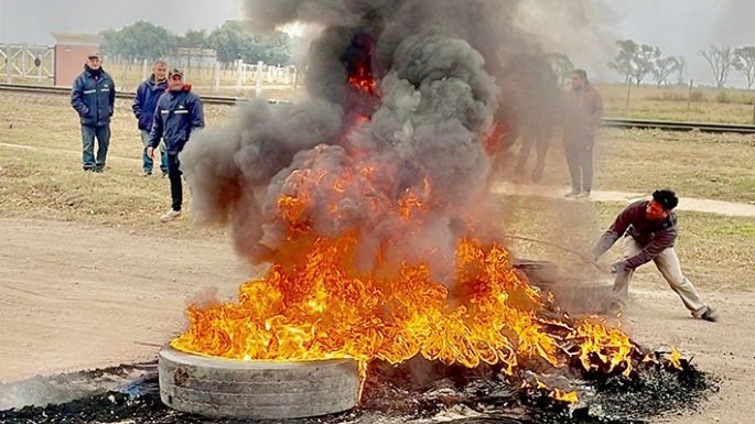 Fuerte protesta frente al Corralón