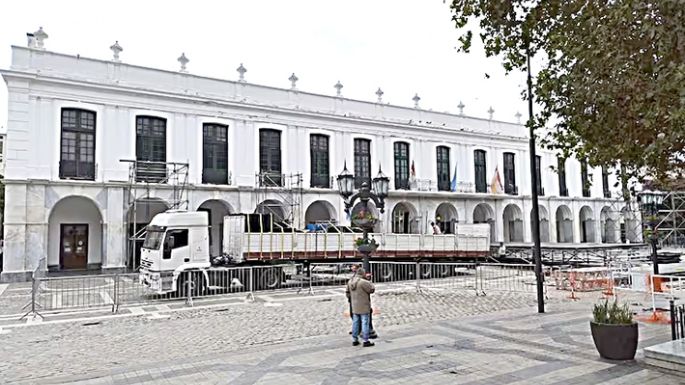 Frente al Cabildo
