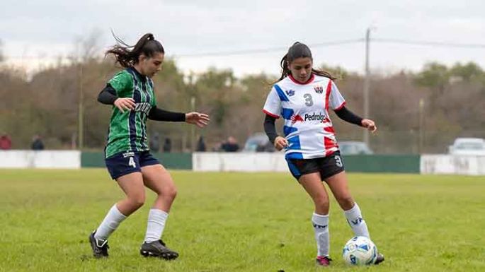 La Uni recibe a la Gloria en un duelo de punteras
