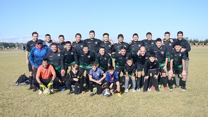 Dos más entre los líderes