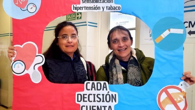 Abordan el problema del tabaquismo
