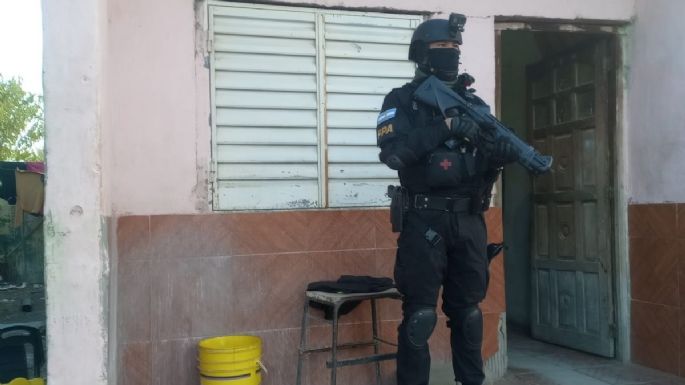 Encontraron marihuana en la casa del asesinado en barrio Botta