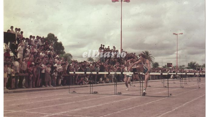 Falleció el atleta que marcó una época y corrió el dia en que se inauguró el Polideportivo
