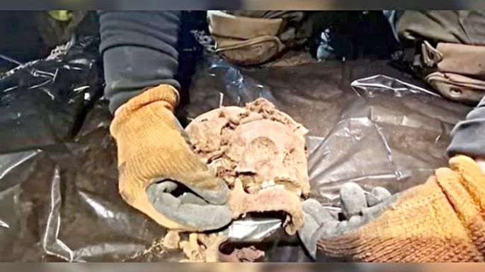 Esqueletos desmembrados en el cuartel de Hitler