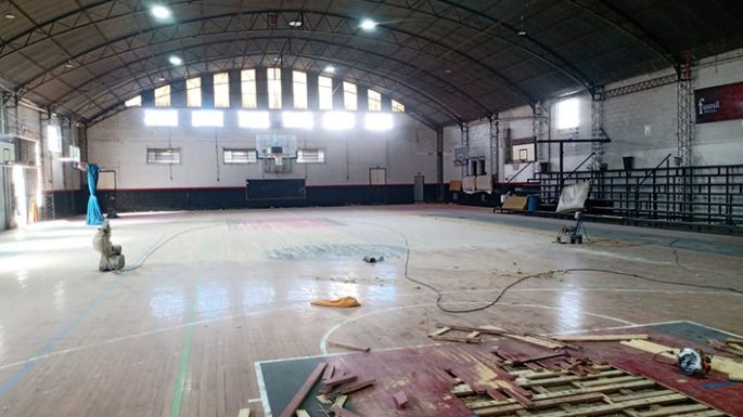 Remodela su piso