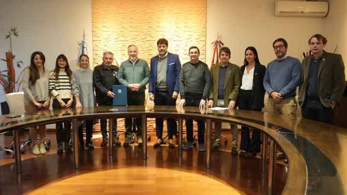 Veteranos, municipio y UNVM por las Malvinas