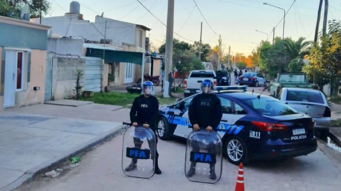 Cuatro detenidos por comercialización de drogas en Villa María y Villa Nueva