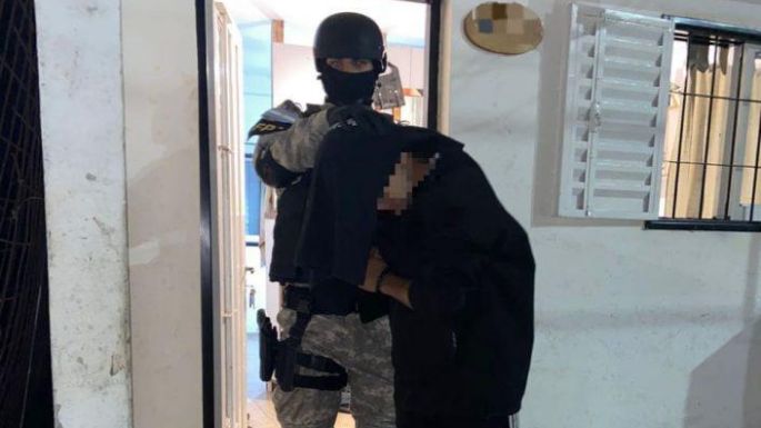 Un joven vendía drogas en una cancha de fútbol 5 del interior cordobés