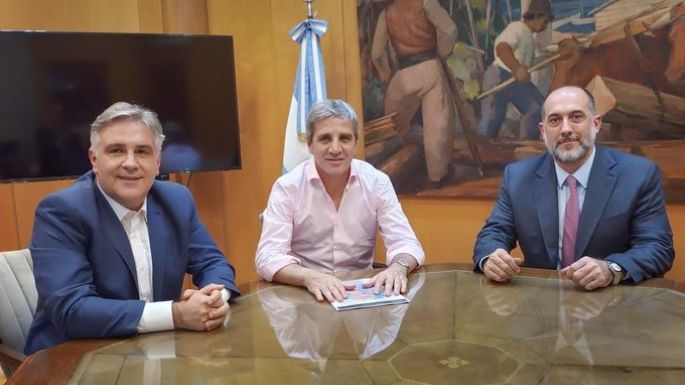 Obra pública: Llaryora se reunió con Caputo