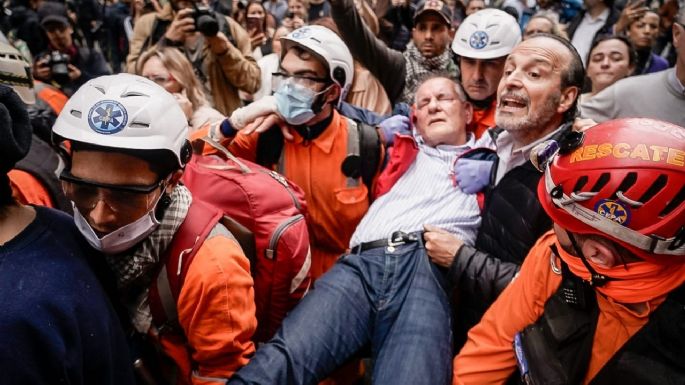 Represión, gases y detenidos mientras se trataba la Ley Bases