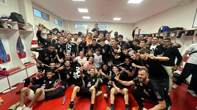 Riestra dio el golpe de la tarde: venció 2-0 a River