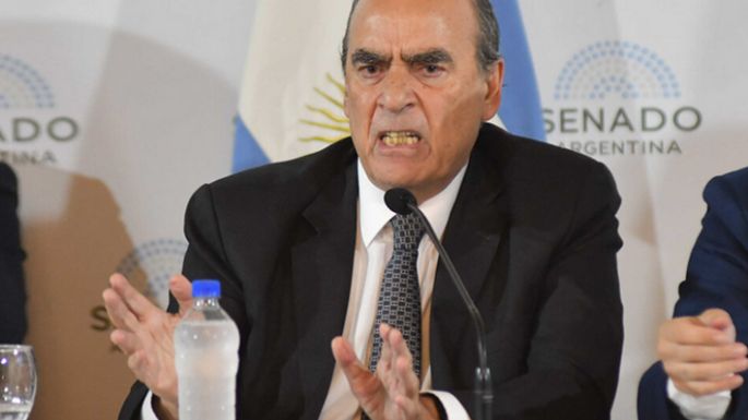 Milei va por todo