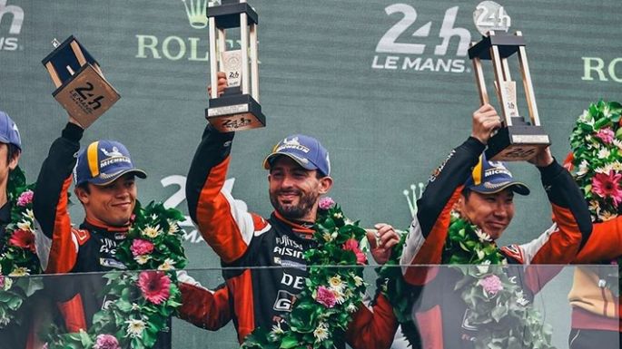 Histórico podio de Pechito López