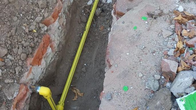 Realizan obras de gas y electricidad en escuelas y jardines de infantes