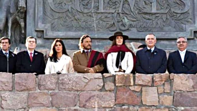 La vicepresidenta conmemoró a Güemes en Salta