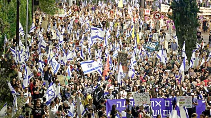 Manifestantes piden nuevas elecciones