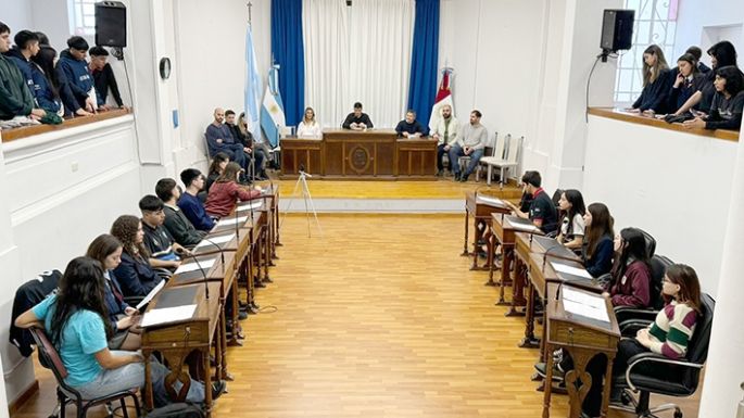 Los chicos tuvieron su primer debate