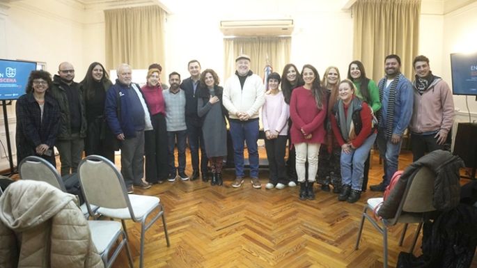Convenio con gente de teatro