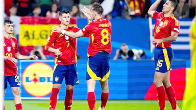 Celebró la Roja e Inglaterra hizo su negocio
