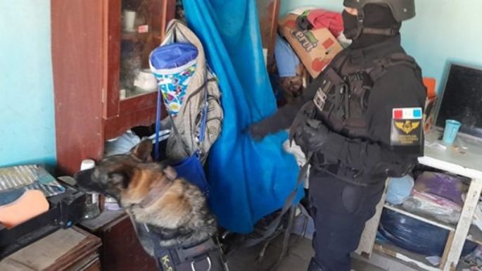 Arrestaron a madre e hija que vendían cocaína y marihuana