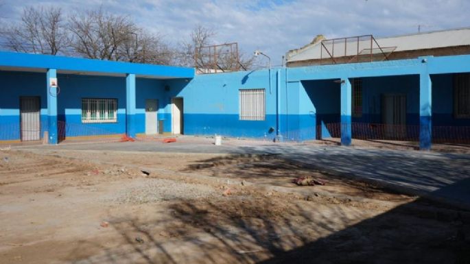 Avanzan las obras del playón deportivo y desagüe en la escuela Arturo M. Bas