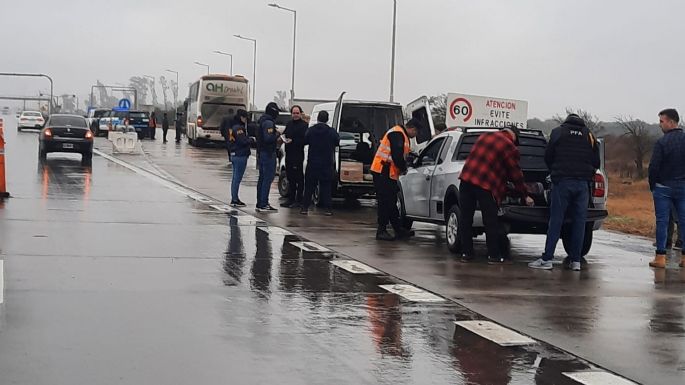 Secuestraron drogas tras controles vehiculares en la autopista