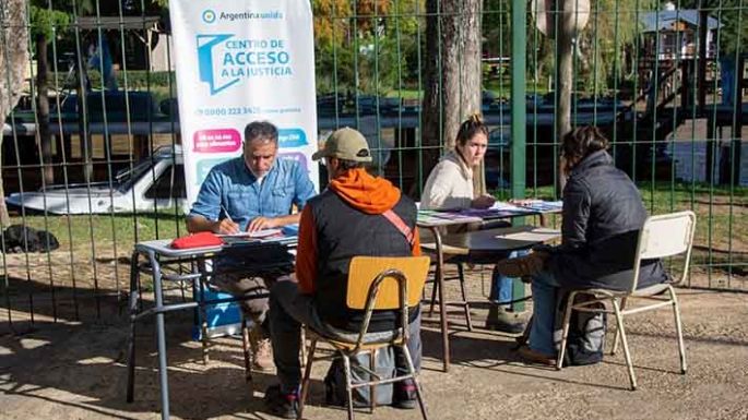 Psicólogos advierten por el cierre de los CAJ