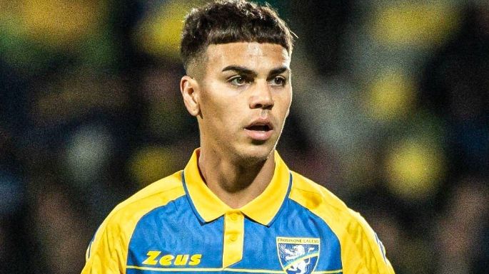 Barrenechea ya está en Inglaterra para firmar con Aston Villa