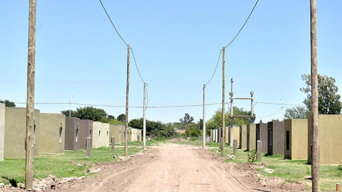 “Está complicado vivir sin servicios”