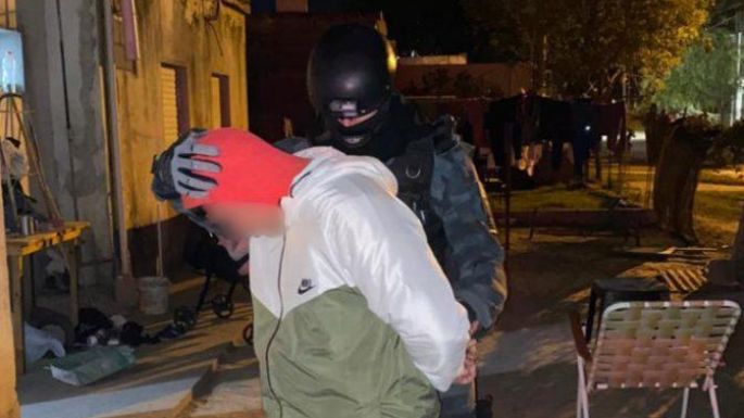 Cuñados detenidos por vender cocaína y marihuana