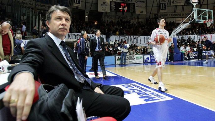 Anunció su retiro el villamariense Rubén Magnano, una gloria del deporte