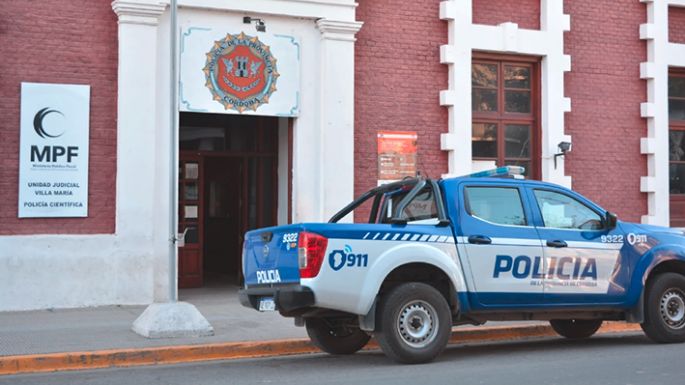 Un agresor detenido por ingresar a la vivienda de su expareja y golpearla
