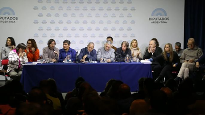 Despedidos, en Diputados