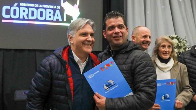 “La obra pública es una buena manera de frenar la recesión”