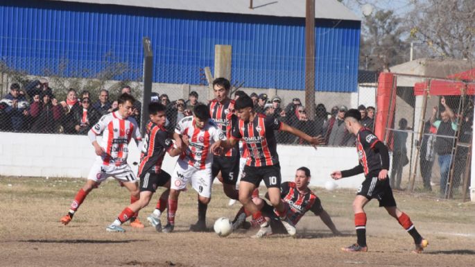 Demoran el inicio del clásico Alem vs Alumni