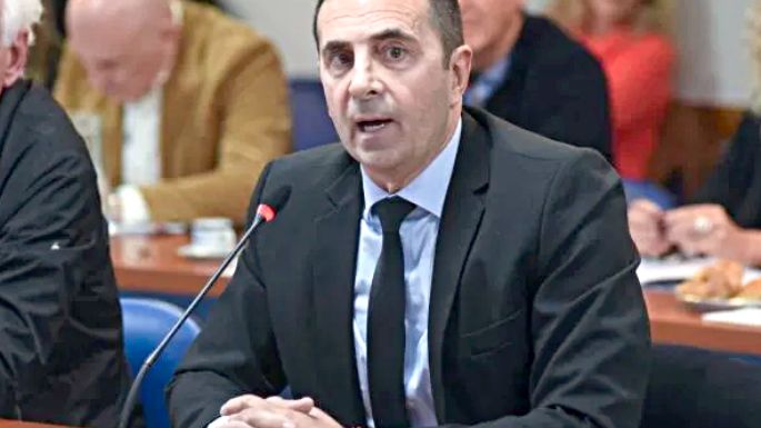 Convocarán a una mesa tripartita