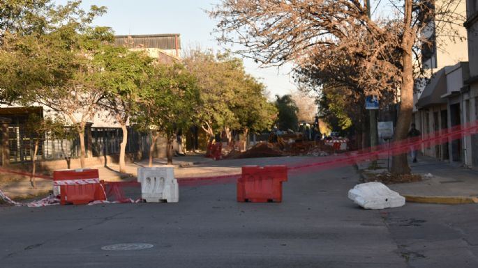 Piden un oficial de tránsito tras un corte de calle