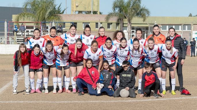 Universitario perdió, pero igual  se clasificó a la final ante Alumni
