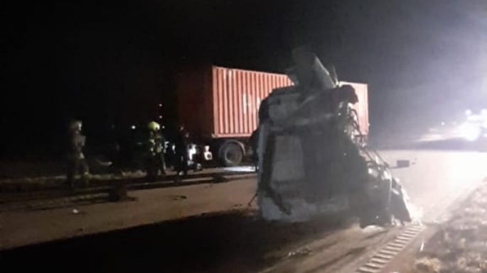 Un herido tras un choque entre dos camiones en la autopista