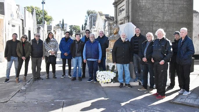 Disgregado, el PJ recordó a Perón