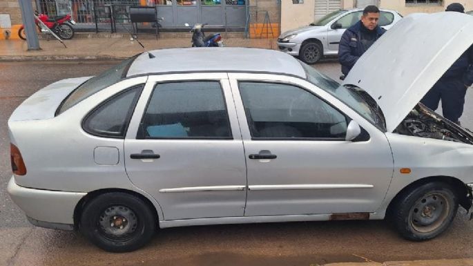 Circulaba en un auto con pedido de secuestro y terminó detenido