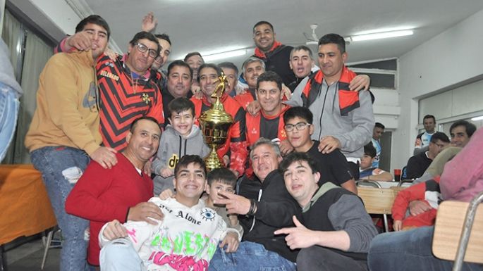 Destacó a los mejores del Apertura y prepara el torneo del 35º Aniversario