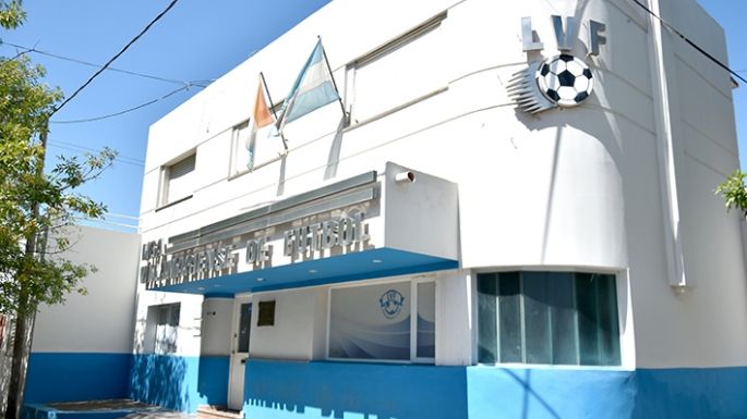 A la espera de la definición, el resto se prepara para el Clausura